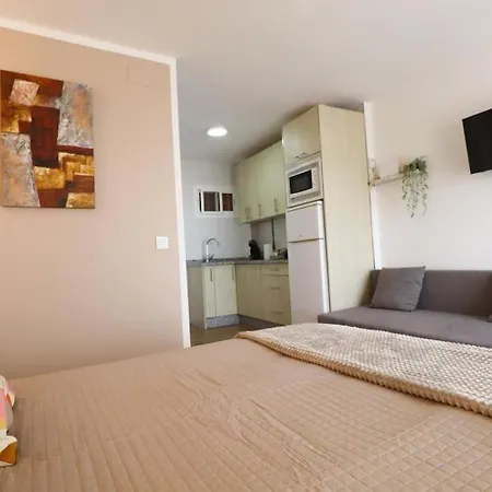 Апартаменты Malabiz Piscina Terraza Con Vistas Y Playa