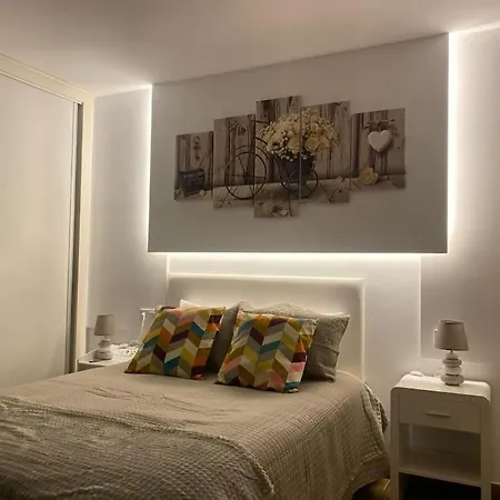 Апартаменты Malabiz Piscina Terraza Con Vistas Y Playa *